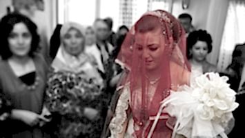 ESRANIN GELİN ÇIKARTMASI